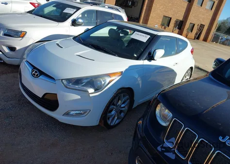 2012 Hyundai Veloster Base W/Gray z USA, uszkodzony, nr VIN KMHTC6AD0CU053735